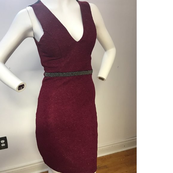 Le Chateau Burgundy Red Shimmer Black Sheer Mesh Bodycon Cocktail dress  NWT - Picture 2 of 5